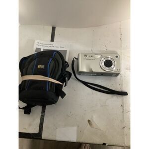 HP PhotoSmart M415 5.2MP CCD Point Shoot Vintage Y2K Digital Camera Silver